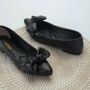 Sepatu Wanita Flatshoes Pita FD002
