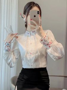 New Chinese Style Embroidered Button Long Sleeve Stand Collar Shirt Womens Spring 2026 Floral Pattern Vintage Versatile Top