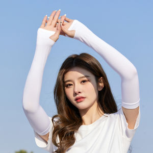 เสื้อกีฬาแขนเย็นสำหรับผู้หญิงและผู้ชาย ผ้าสแปนเด็กซ์ Chinlon ระบายอากาศได้แห้งเร็วใส่วิ่งขี่จักรยานปลอกแขนทุกเพศ