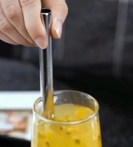 Reusable 4IN1 Stainless Steel Straw Set Drinking tube Creative Drinkware Set with POUCH OR BOX CASE Portable Travel Cutlery Set Drink tools Dinnerware Tableware Flatware Set