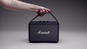 Portable Speakers Rechargeable Bluetooth Speaker With Mic Wireless Speakers USB Smartphone Speaker Auxiliary input Subwoofer Bass Speaker Waterproof-Black