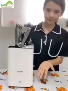 ỐNG CẮM DAO -ĐŨA KHỬ KHUẨN CÓ GẮN BỘ MÀI LƯỠI DAO "BAHAMAR" diệt 9999% vi khuẩn có hại cho tiêu hóa sinh hoạt