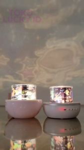 Lampu Tidur Proyektor Karakter Lucu Bulan Bintang Rotating 360
