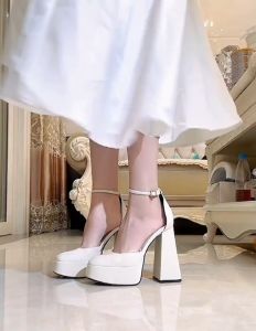Korean Fashion Square Toe Platform High Heels Women's Straight Buckle Platform Mary Jane Shoes Women
