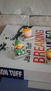 ตัวหนีบเข็มขัดนักเรียน🎀 ซานริโอ้ผลไม้ ตัวหนีบเข็มขัด ที่หนีบเข็มขัดนักเรียน น่ารัก (belt clip)