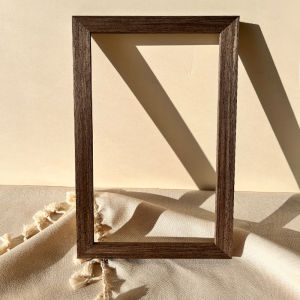 New 2023 Chinese Style Solid Wood Frame Chinese Painting Embellishment 8 Inch Picture Frame Wall Hanging And Tabletop Display