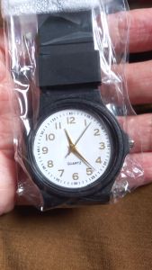 JAM TANGAN ANALOG BULAT 1PC PLUS 1 BATRE CADANGAN