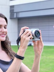 JJC X-E5 L-Shape Hand Grip with Shutter Button for Fuji Fujifilm XE5 XE-5 Handgrip Handle Built-in Quick Release Plate for Arca