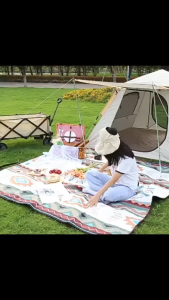 BASE OUT เบาะชายหาดกันความชื้นขนาดใหญ่พับได้ สำหรับตั้งแคมป์ปิกนิก เบาะกันน้ำหนาพิเศษ