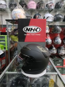 HELM NHK R6 solid kaca gelap