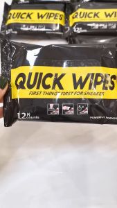#จัดส่งเร็ว# ทิชชู่เปียกทำความสะอาดรองเท้า Quick wipe 80แผ่น 🌈 โปรร้านใหม่🌈 ผู้ชาย