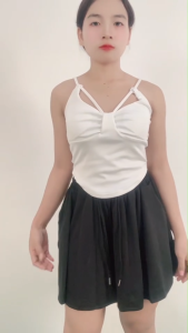 ชุดเซ็ต2ชิ้นใส่แล้วดูสดใส เสื้อถักแขนกุด+กระโปรงพลีทสีพื้น