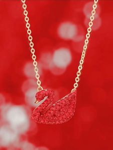 Kalung Titanium Wanita Angsa Merah Terbaru Kalung Titanium Anti Karat Tidak Luntur Terlaris