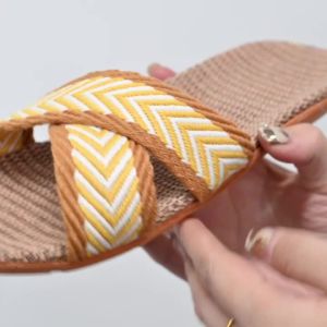 Inddoor Home Slippers Lightweight Women Slippers Antislip Bedroom Slippers Soft Bottom Couple Slippers Plus Size Flat Sandals