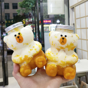 Food Grade Bear Shaped Disposable Beverage Bottles with Lids for Home Juice 10 Pieces Stall Selling with Hanging Rope