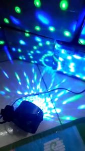 Đèn Led Xoay Trang Trí 7 Màu xoay 360 ( HÀNG LOẠI 1) Đèn LED 7 Màu thích hợp Sinh Nhật Vũ Trường  Phòng Bay  Sân Khấu   Bar vv.. Đèn cảm ứng theo nhạc - Tặng Kèm Remos Điều Khiển ( BH 12 THÁNG )