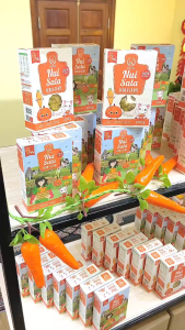 Nui Hữu Cơ Bí Đỏ Cà Rốt Ăn Dặm Cho Bé Tốt Cho Mắt Giàu Vi Chất Cho Bé Cầm Nắm Hộp 200gr