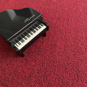 พื้นที่รับแขกสีดำและเทา สไตล์เรียบง่าย พื้นที่ทำงาน ห้องเกมคอมพิวเตอร์ ห้องเช่าทั้งหลัง พื้นห้องนอน พื้นห้องพักผู้เช่า พื้นสีดำ