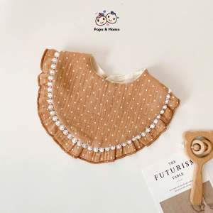 Yếm cổ cúc bấm Papa&Mama hình U chất liệu xô Muslin mềm mại chạy viền bèo xung quanh cho bé