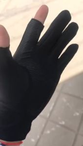 ถุงมือกันแดด ถุงมือจักรยาน ถุงมือปั่นจักรยาน ผ้าไหมน้ำแข็ง ปั่นจักรยาน ตกปลา กันแดด ระบายอากาศ ยืดหยุ่น สัมผัสจอมือถือได้ดี แห้งเร็ว มีกันลื่น ถุงมือเอนกประสงค์ มีให้เลือก 3 สี สําหรับผู้ชาย และผู้หญิง ครึ่งนิ้ว นิ้วเต็ม