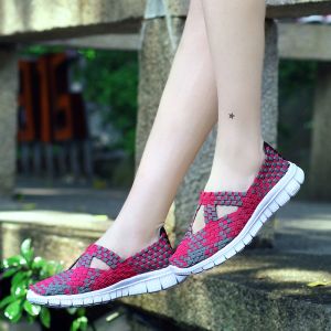 Handwoven Breathable Shoes Mom Shoes Old Beijing Cloth Shoes Slip-On Womens Shoes Middle-Aged And Elderly Dance Spring 2025