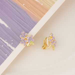 Delicate Purple Flower Ear Cuffs No Piercing Required Mosquito Coil Tray Ear Clips Elegant Daily Fashion Jewelry Accessories