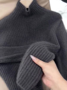 New Fashion Spring Knitted Top Slim Fit French Design Turtleneck Lazy Style