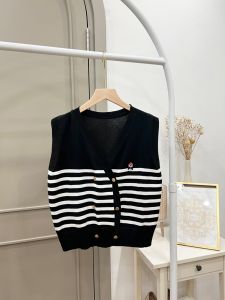 ●ECLAIRE● 043 Vest Rompi Knit Rajut Motif Salur Stripe Garis Korea Kasual Mode Modis Bear Import Premium