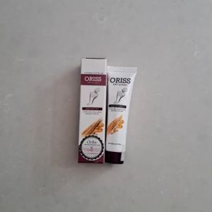 Kem bôi nứt gót chân Oriss hỗ trợ giảm nứt khô ngứa gót chân - Tuýp 30g