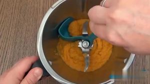 1pc Kitchen Multifunctional Rotating Scraper Suitable for TM5/TM6/TM31 Detachable Split Type Food Rotating Mixing Tool