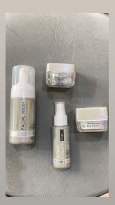 MS GLOW Acne Series paket Lengkap 5in1 Paket MS Glow Acne Untuk Wajah Beruntusan Jerawat Batu Bopeng & Bekas Jerawat