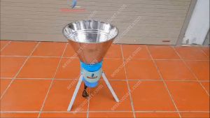 Máy xay rau muốngrau langbắp cải cho heo