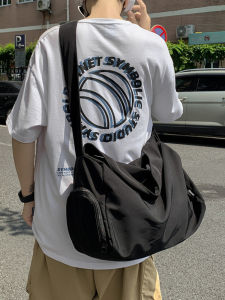 Casual Nylon Crossbody Bag for Men Japan and South Korea Style Sport Handbag with Zipper Closure Large Capacity Shoulder Bag