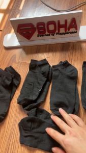 Kaos Kaki Hitam Polos Design Ukuran Semata Kaki Bahan Tebal Buatan Lokal Bisa Buat Pria / Wanita