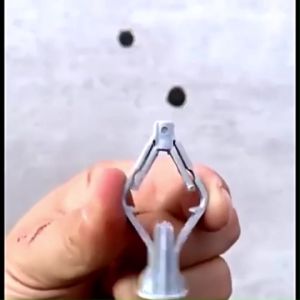 Bộ Vít Và Tắc Kê Bướm M5 Dùng Liên Kết Thạch Cao Tường Rỗng Chất Liệu Nhựa Và Hợp Kim Bền Bỉ Chắc Chắn