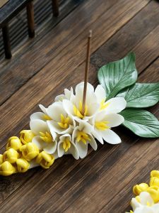 Handmade Jingdezhen Ceramic Tea Pet Chinese Style Incense Holder Pure Handmade Clay Tea Flower Ornament Tea Ceremony Accessory