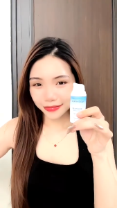kem dưỡng ẩm NOOSHIKA HYDRA MOISTURIZING FACE CREAM Giúp làm dịu da cho da mềm mại và dẻo dai.