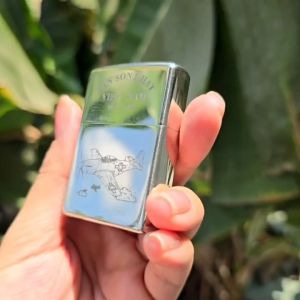 Mô Hình Sưu Tầm Bạc khối máy bay Tân Sơn Nhất A22 ( Có Hộp)