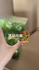 12Pcs/Set Green Christmas Ball Hanging Decor for Christmas Tree Ornaments With Green Hair Cute Fun Hanging Ball Decoration Props