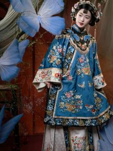 Blue Qing Dynasty Ladys Print Set with Slanted Collar And Stand Collar Womens Style Traditional Hanfu Costume Chinese Ethnic Wear