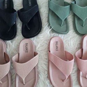 Sandal Jepit Motif Anyam Garis Menggunakan Bahan Karet Kualitas Impor Premium Yang Cantik Sandal Jepit Wanita Karet Import BALANCE Motif polos