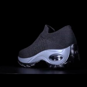 Fashion Mesh Sneakers Women White Shoes Comfortable Running Shoes Sports Shoes Platform Shoes Fashion Slip on Casual Shoe