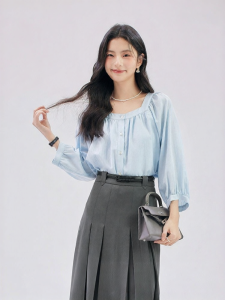 Relaxed French Style Womens Shirt