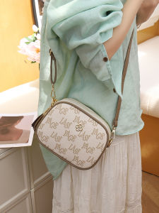 Fashionable Multi-Layer Small Print Crossbody Bag Womens Handbag Commuter Soft Polyester Lining Detachable Shoulder Strap