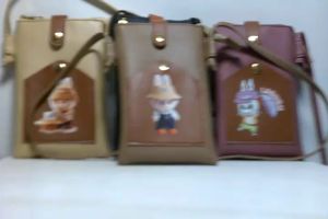 Cindi Tas Selempang Wanita Karakter Labubu The Monster Tas Hp Lucu