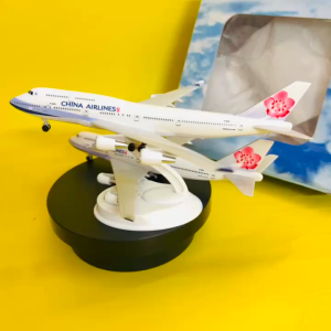 MÔ HÌNH MÁY BAY BOEING 747 HÃNG HÀNG KHÔNG CHINA AIRLINES TỈ LỆ 1:400 20CM
