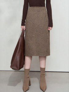 AMII | Thick Flannel Midi Skirt