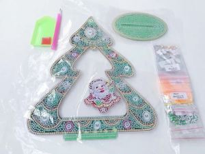 A DIY Christmas-Themed Diamond Painting Art Set. Double-Sided Luminous Desktop Decorative Items Pendants Or Gifts