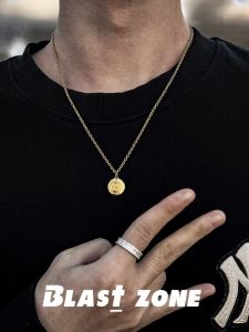 Titanium Steel Necklace Mens Non-Fading Small Gold Coin round Tag American Style Clavicle Chain Personalized Accessory 50-55cm Adjustable