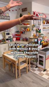 Melissa & Doug Wooden Chocolate Factory playset